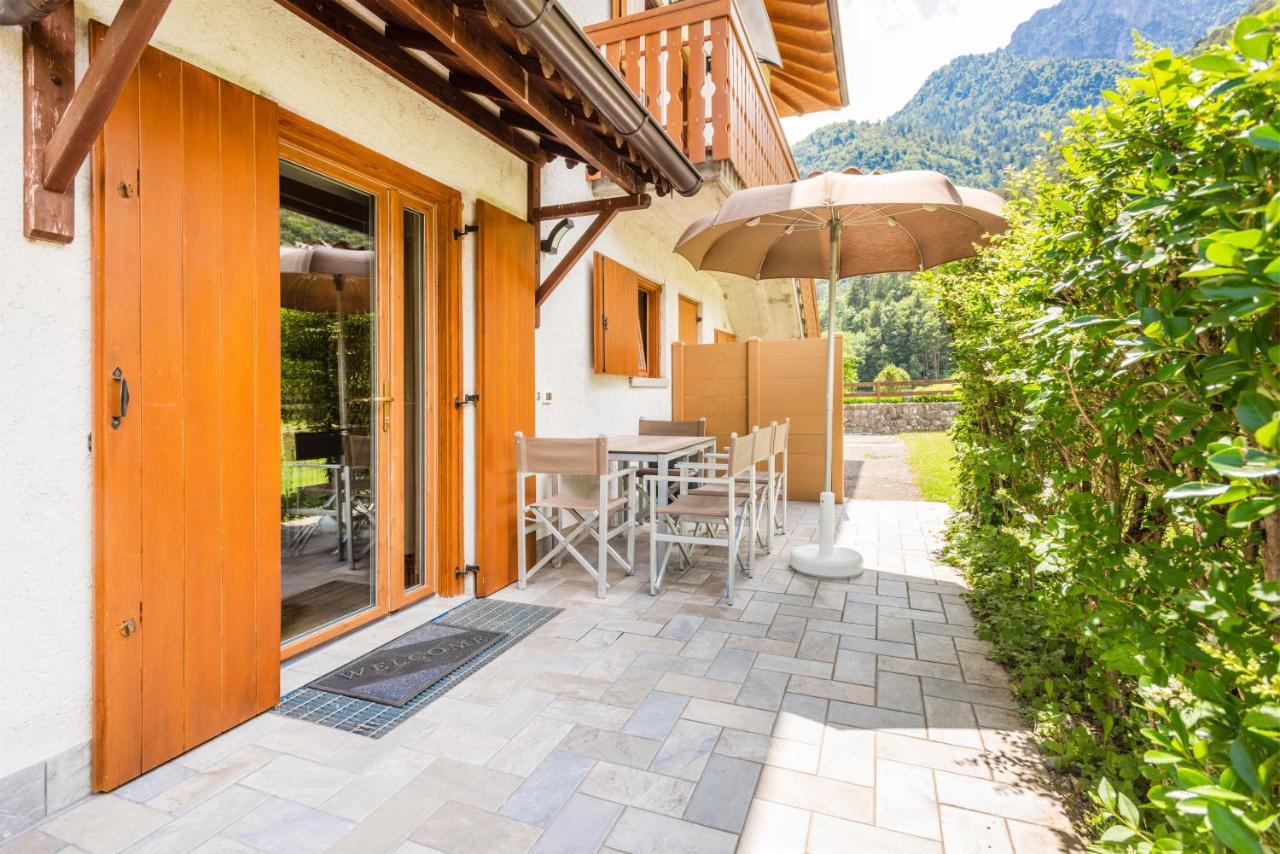 Casa Lucia Lägenhet Pieve Di Ledro Exteriör bild