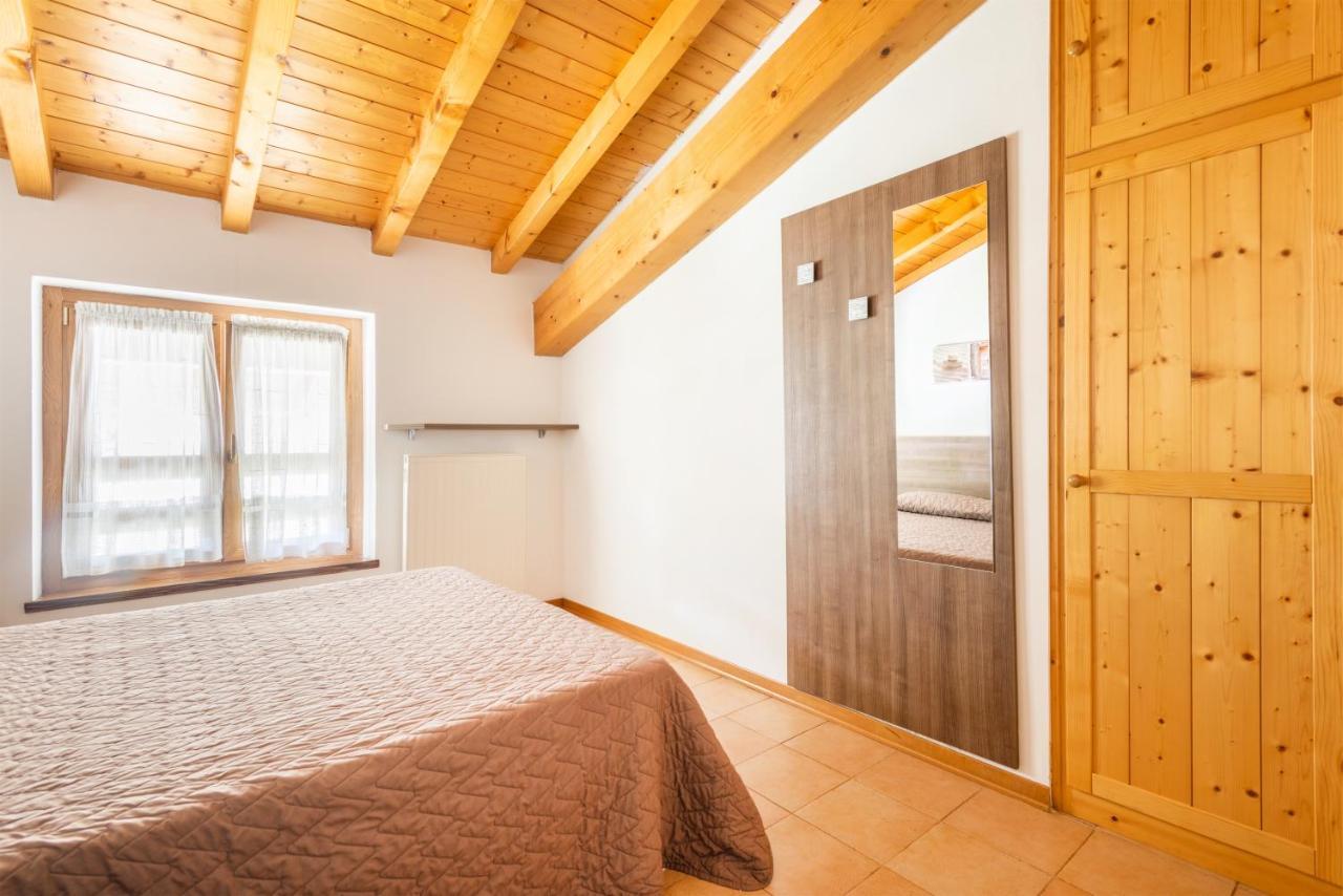Casa Lucia Lägenhet Pieve Di Ledro Exteriör bild