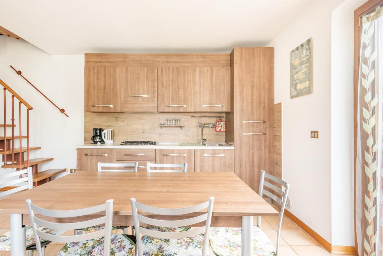 Casa Lucia Lägenhet Pieve Di Ledro Exteriör bild