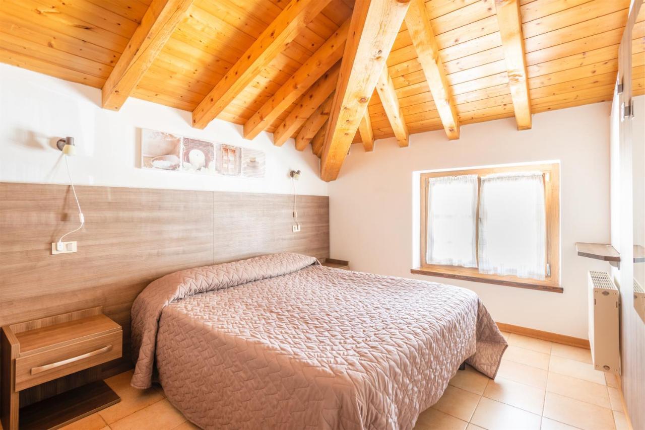 Casa Lucia Lägenhet Pieve Di Ledro Exteriör bild