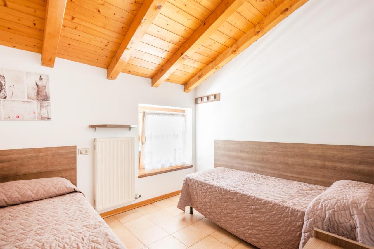 Casa Lucia Lägenhet Pieve Di Ledro Exteriör bild
