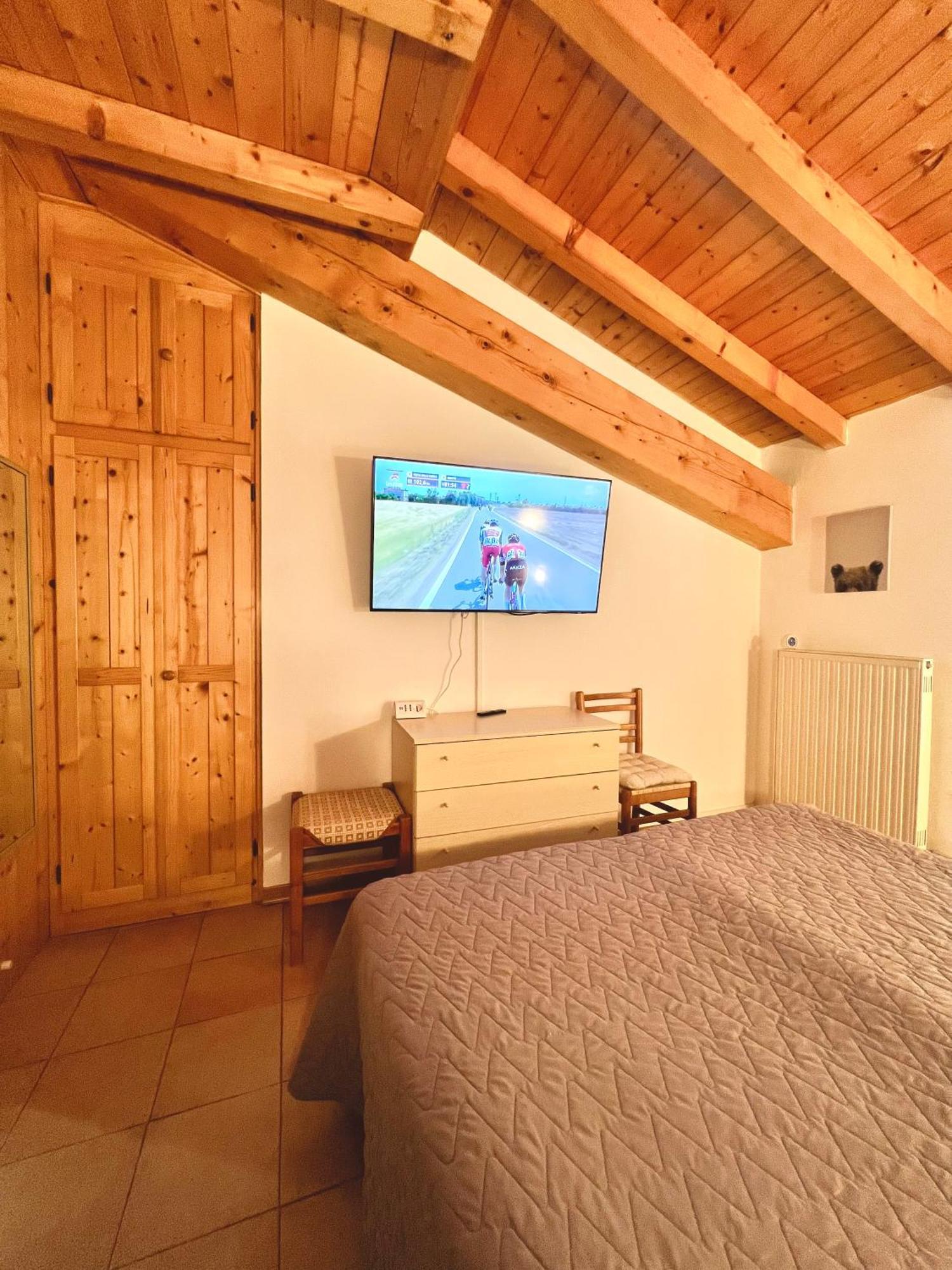 Casa Lucia Lägenhet Pieve Di Ledro Exteriör bild