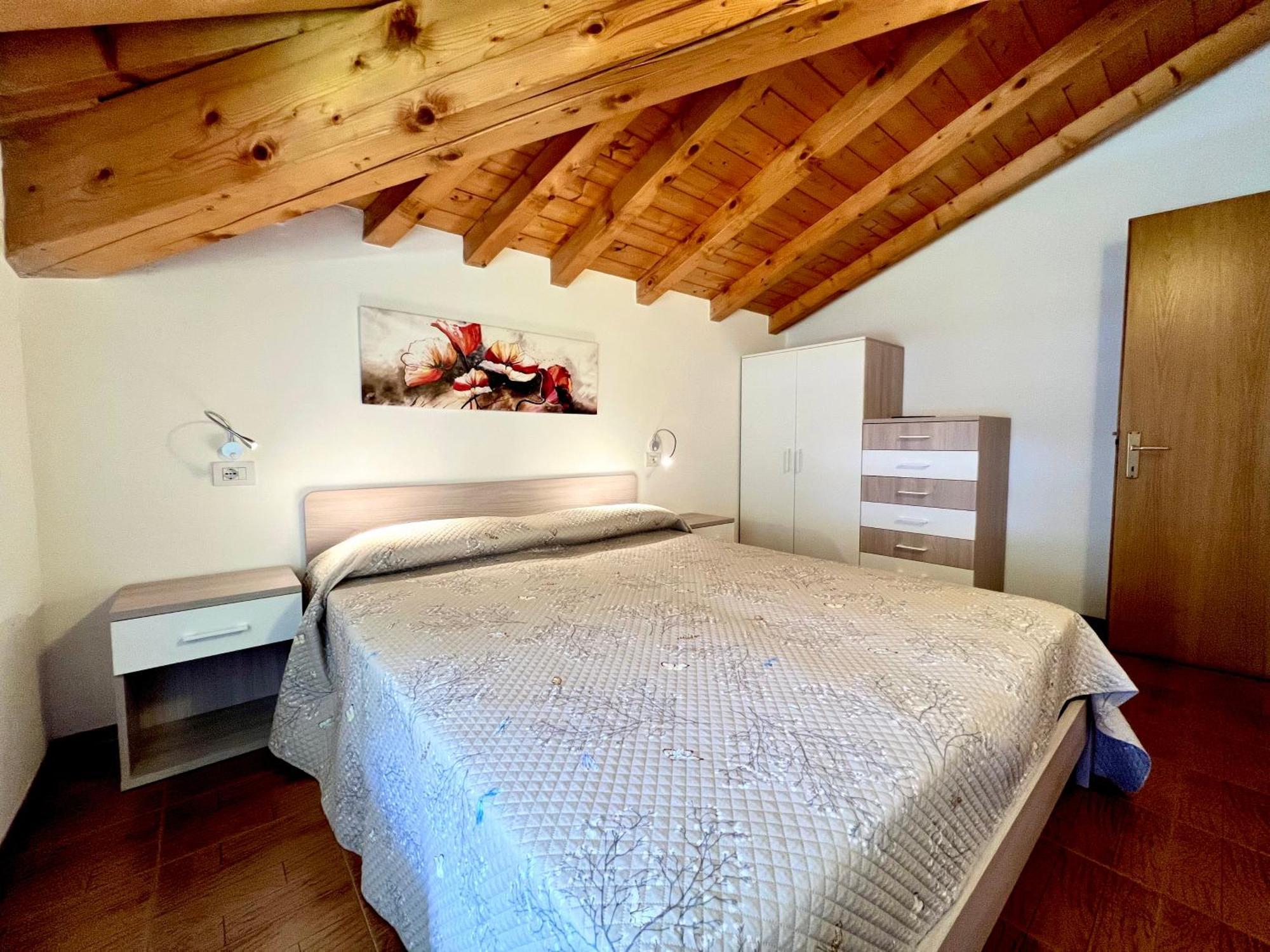 Casa Lucia Lägenhet Pieve Di Ledro Exteriör bild