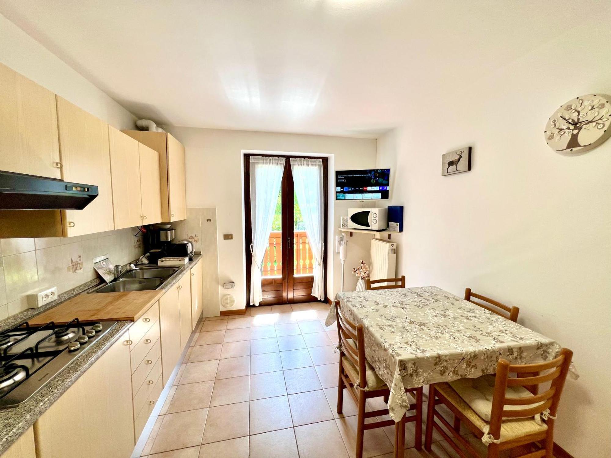 Casa Lucia Lägenhet Pieve Di Ledro Exteriör bild