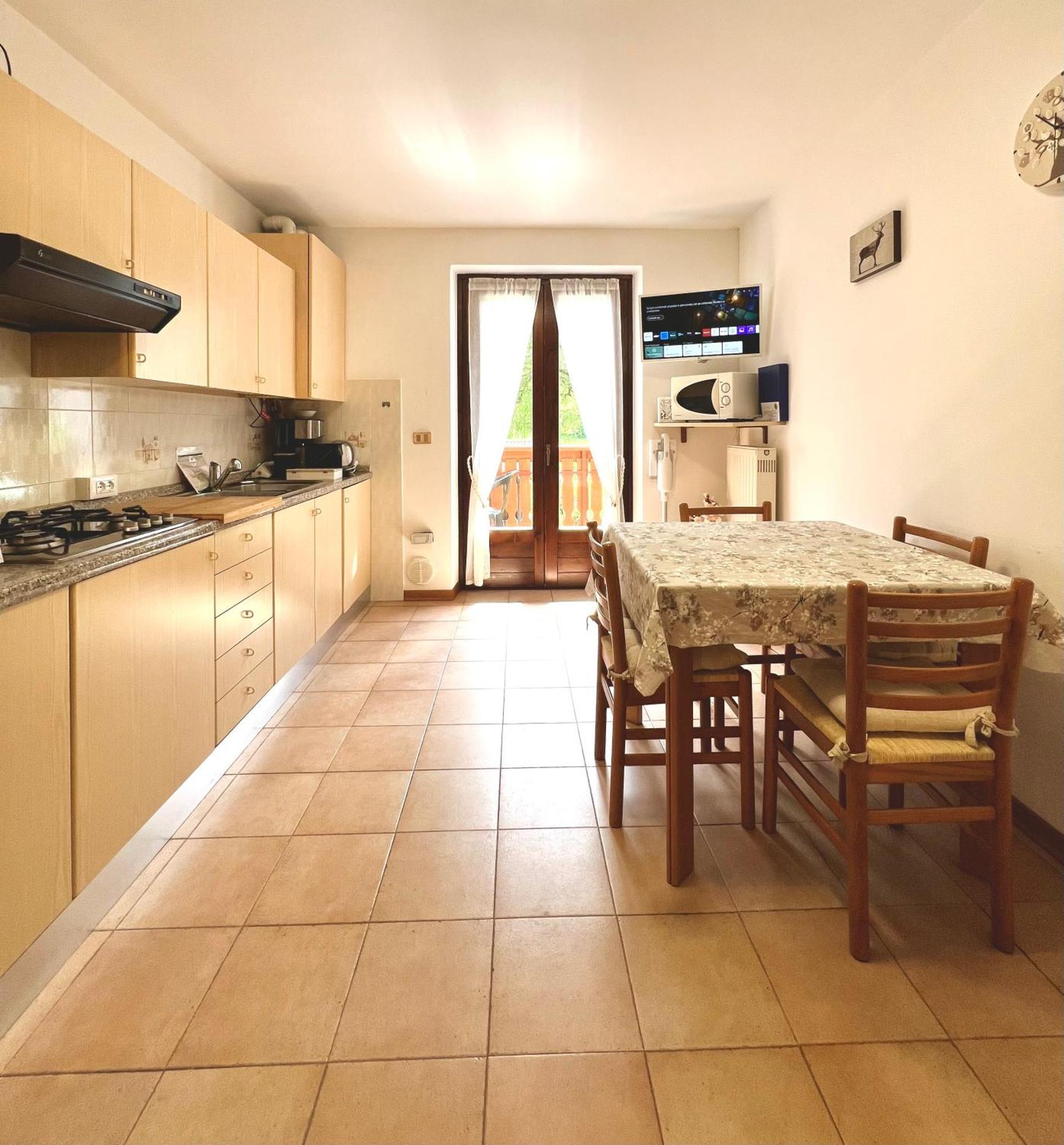 Casa Lucia Lägenhet Pieve Di Ledro Exteriör bild