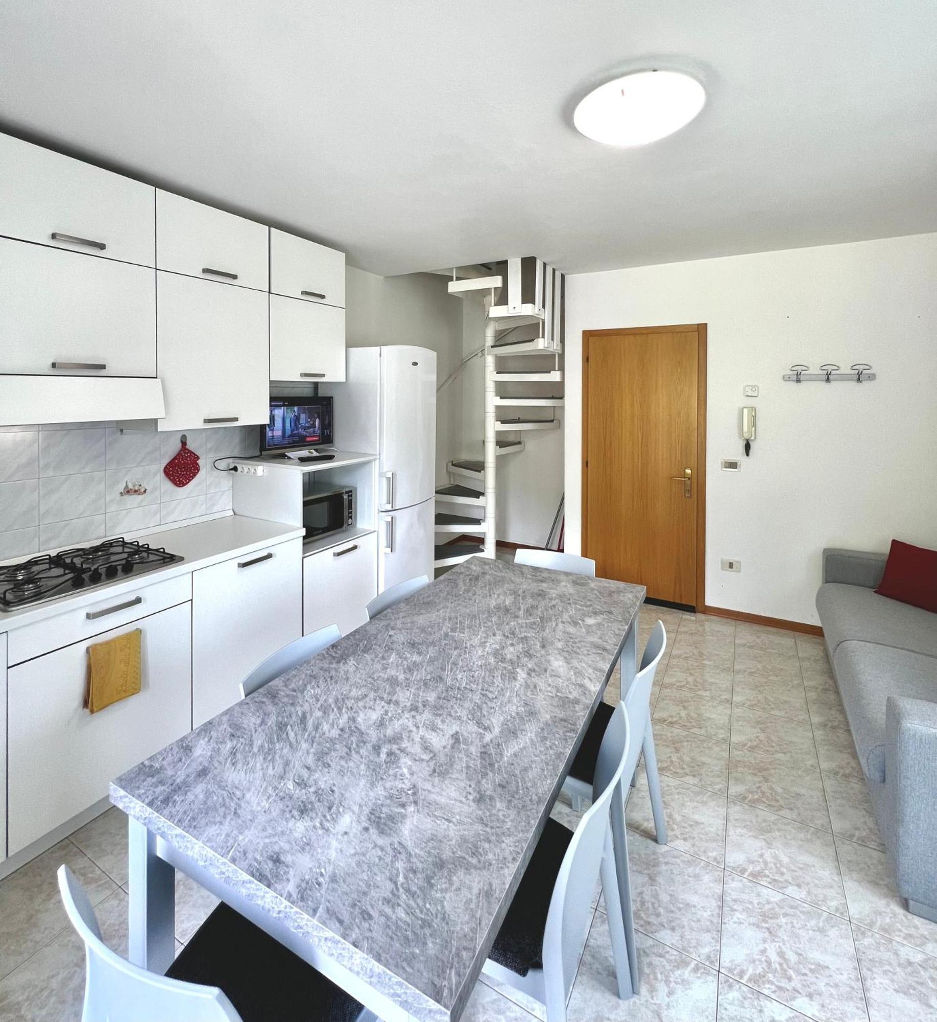 Casa Lucia Lägenhet Pieve Di Ledro Exteriör bild